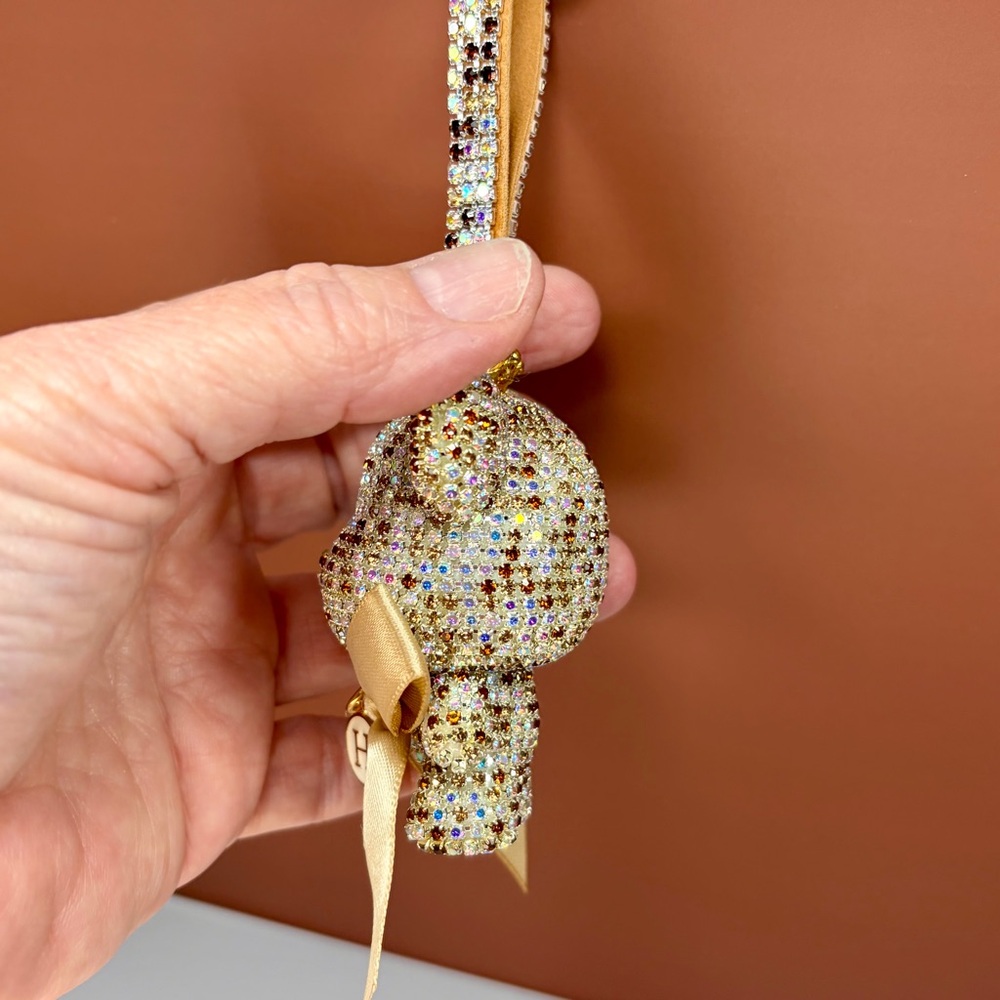 Bougie Crystal Teddy Bear Keychain with Bow - Picture 5 of 6